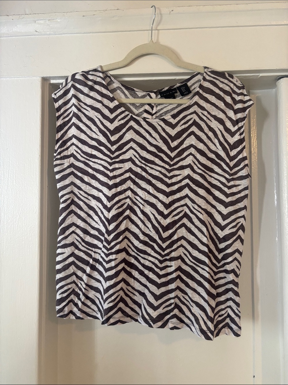 Tahari Black and White Zebra-Print Sleeveless Tank
